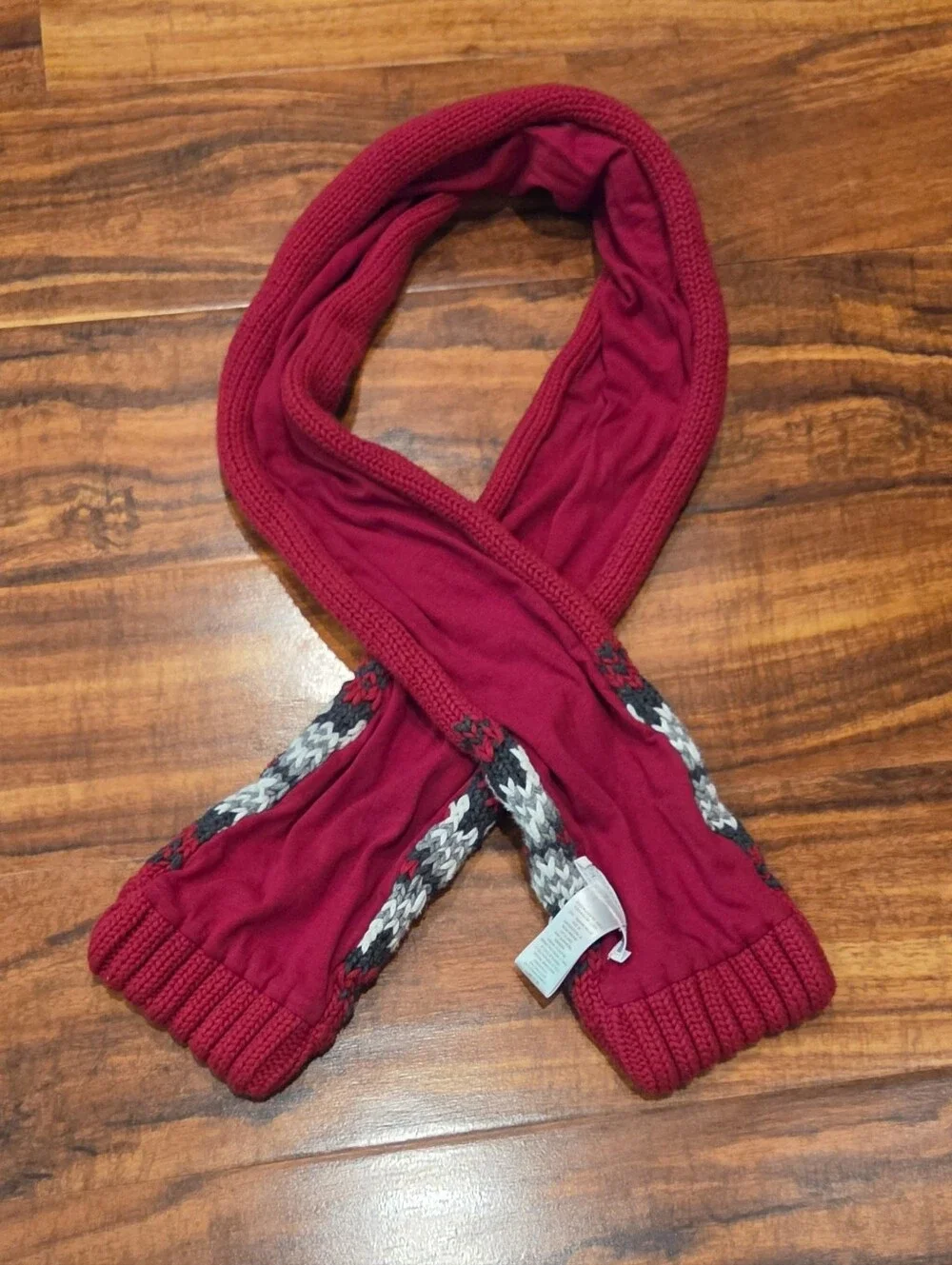 Janie and Jack EUC 2T/3T Red/Gray Fair Isle Scarf and Sweater Hat Set
